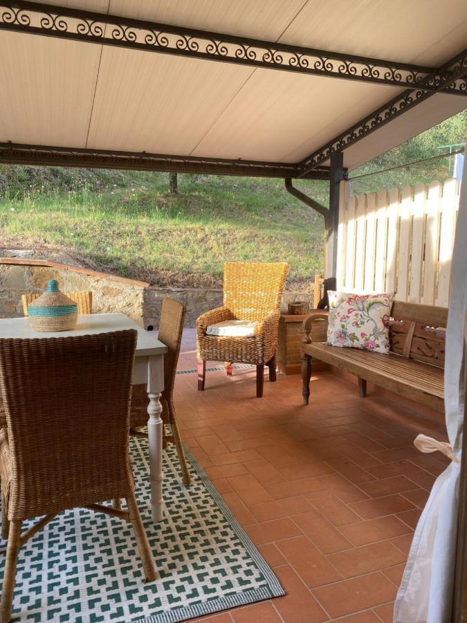 הוילה Uzzano La Casa Sui Colli מראה חיצוני תמונה