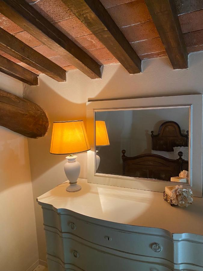 הוילה Uzzano La Casa Sui Colli מראה חיצוני תמונה