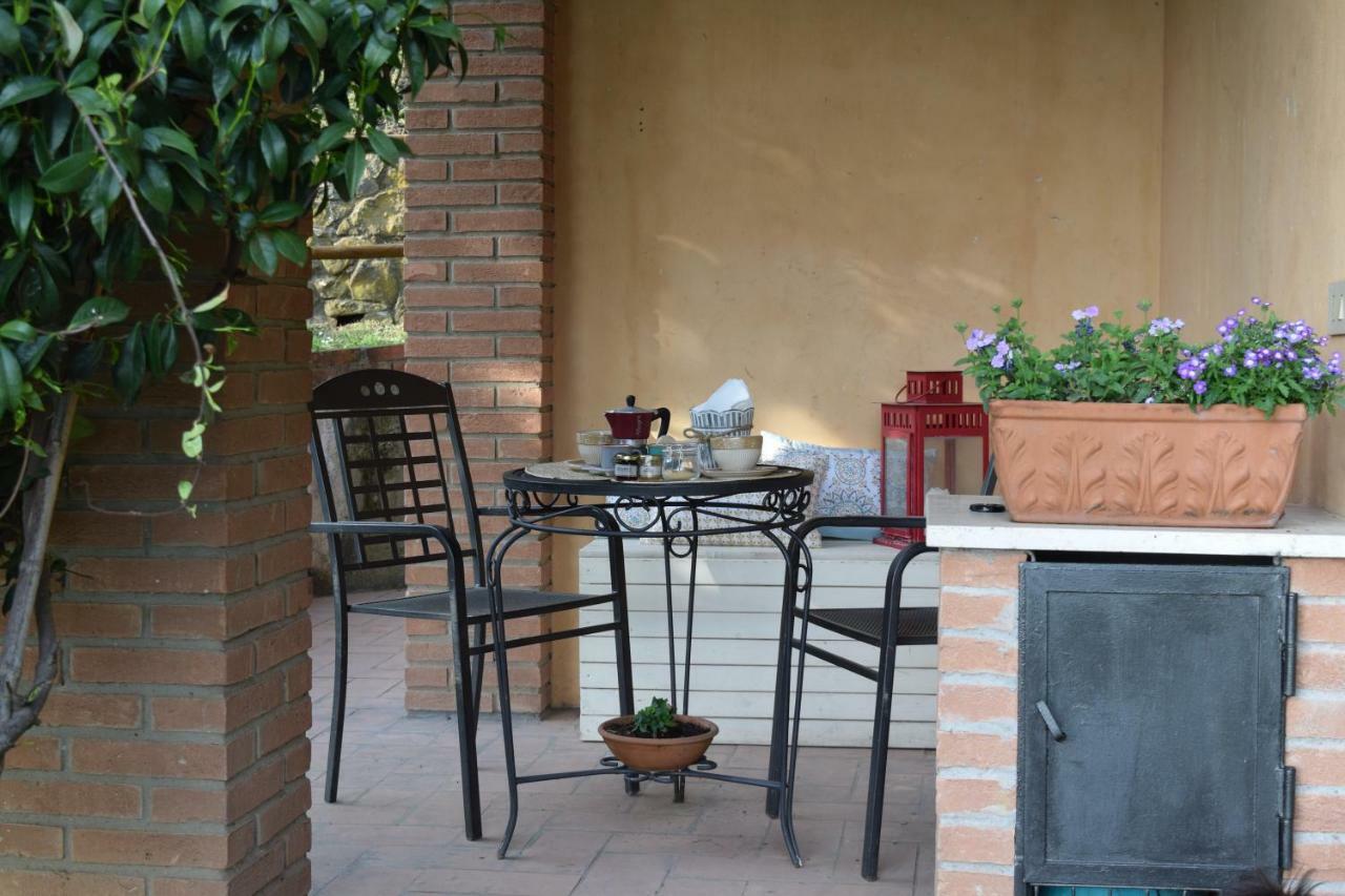 הוילה Uzzano La Casa Sui Colli מראה חיצוני תמונה