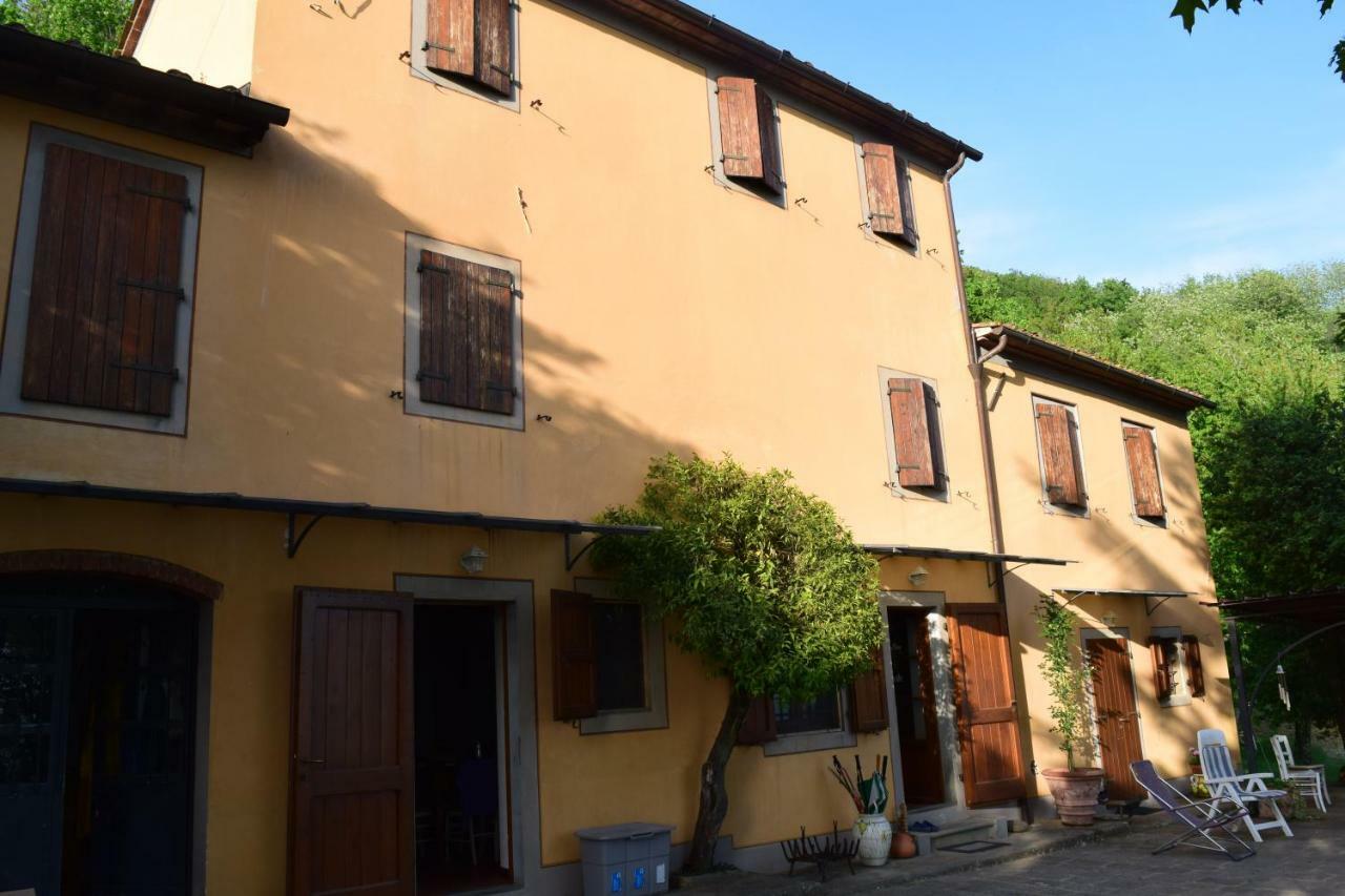 הוילה Uzzano La Casa Sui Colli מראה חיצוני תמונה