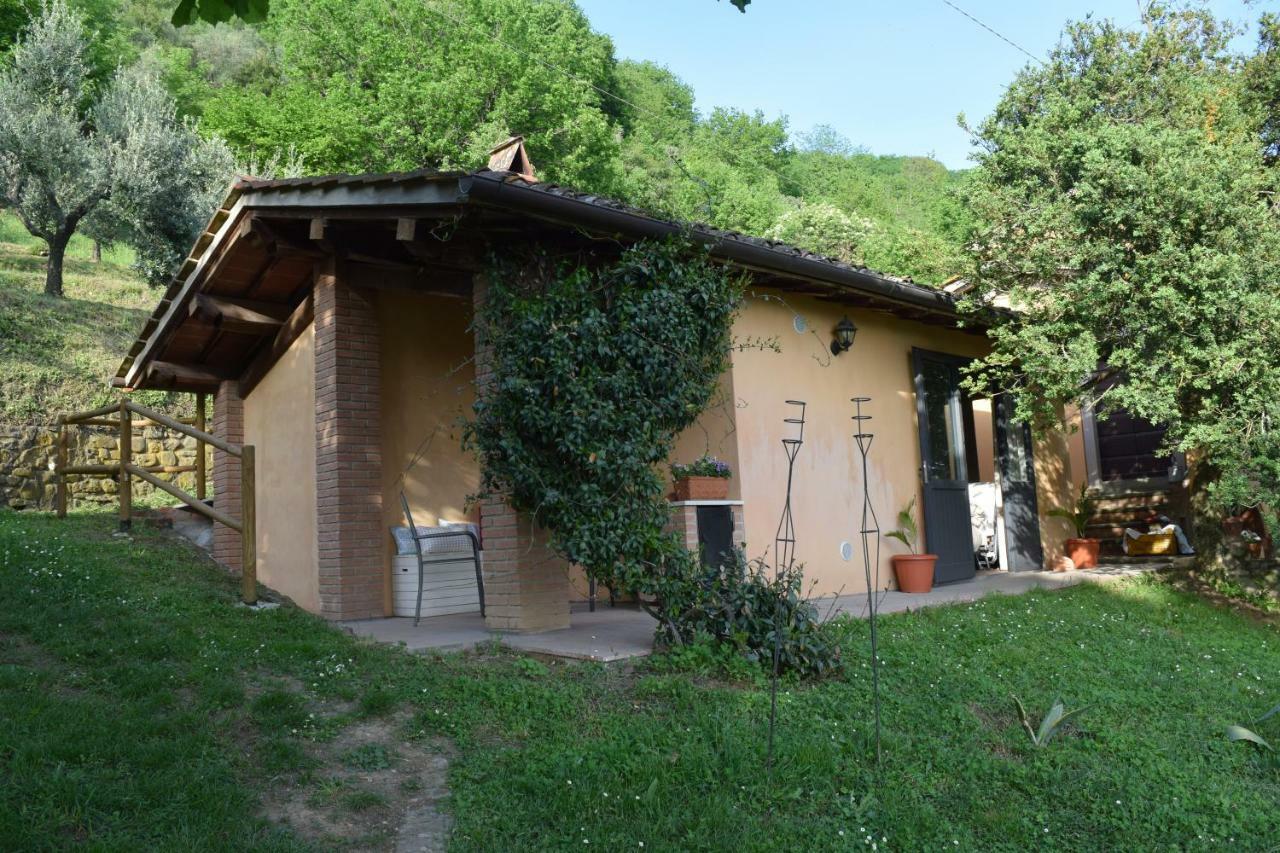 הוילה Uzzano La Casa Sui Colli מראה חיצוני תמונה